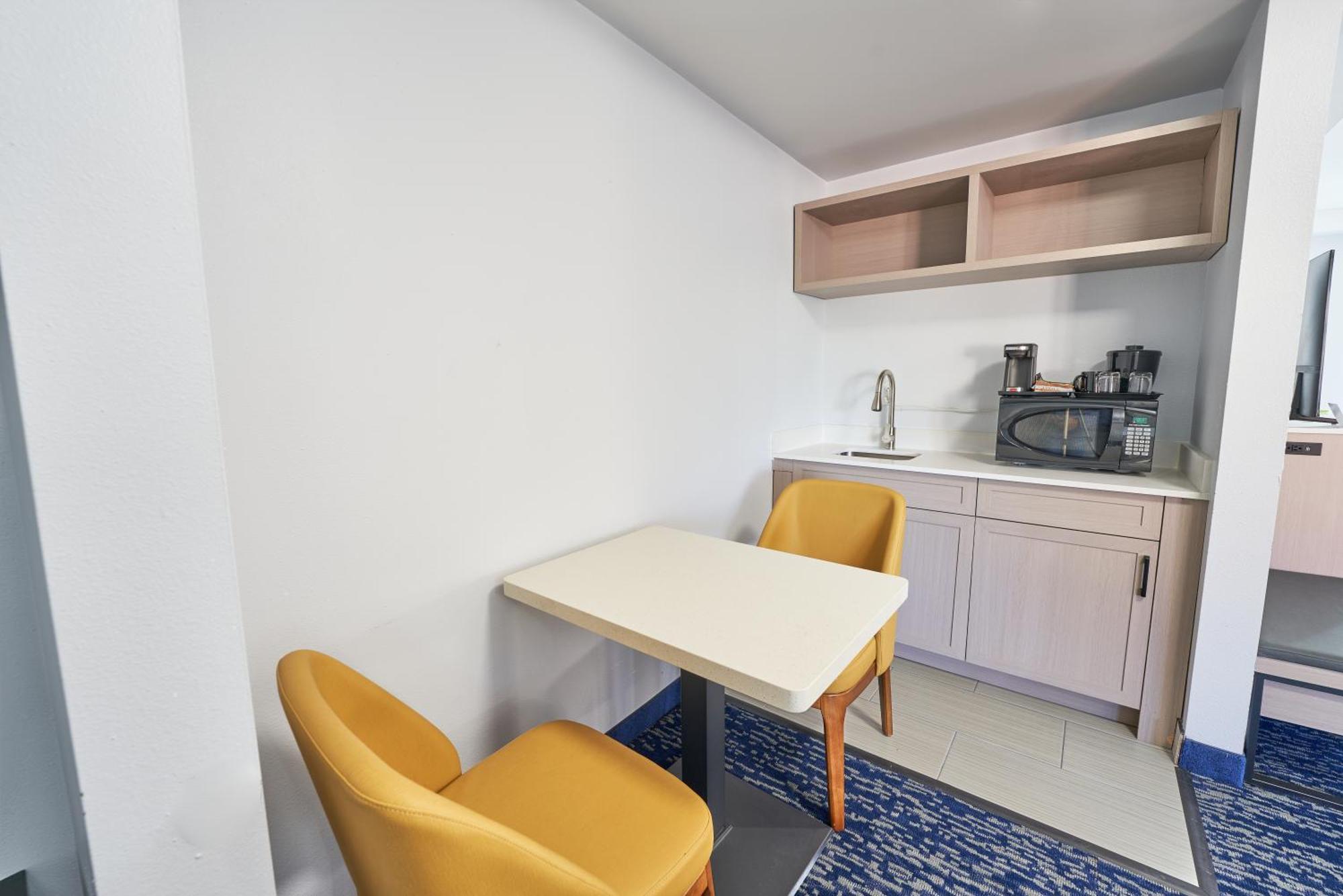 All Seasons Inn & Suites Bourne Eksteriør bilde
